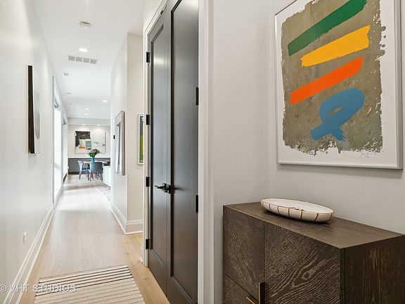 2nd image of 1110 W Schubert Ave #201