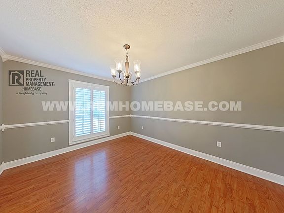 5th image of 2475 Parkridge Dr