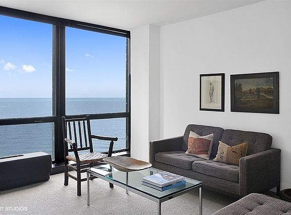 4th image of 900 N Lake Shore Dr APT 1805