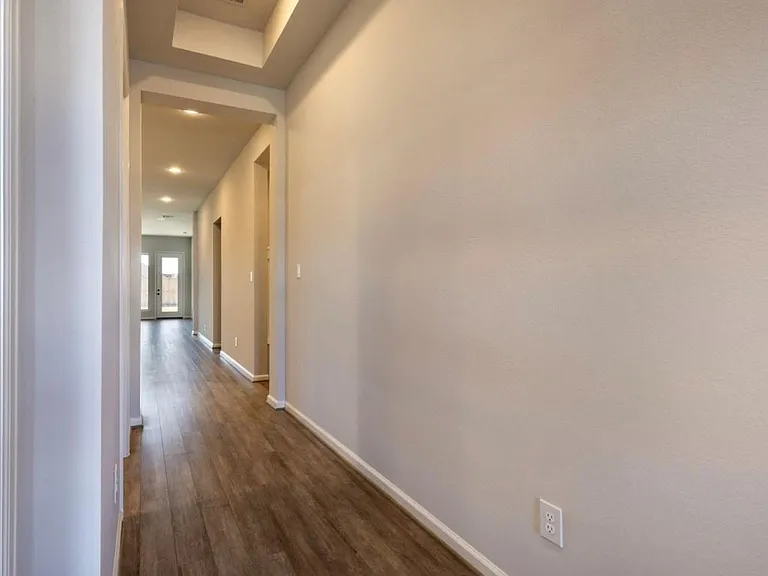 5034 Morrison Dr — Photo 25