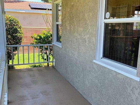 4th image of 3830 W 118th Pl