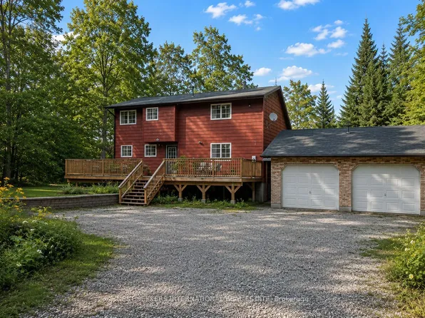1059 Norwalk Rd, Highlands East, ON K0L 2Y0