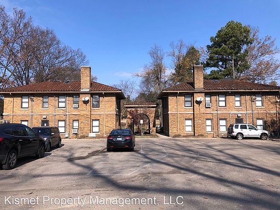 4th image of 1973 Poplar Ave Unit 16