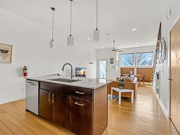 3rd image of 382 W 5th St