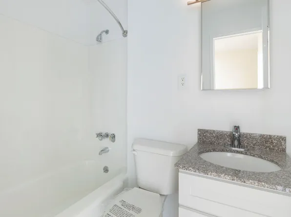 97-11 Horace Harding Expressway image 7 of 21