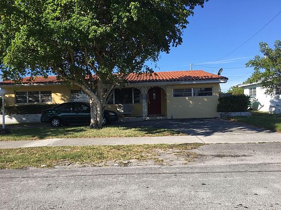 3rd image of 17020 NE 11th Ave