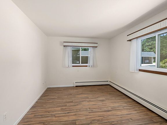3rd image of 5310 Southbrook Ct Unit 35