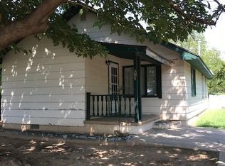 415 S Main St, Ringwood, OK 73768