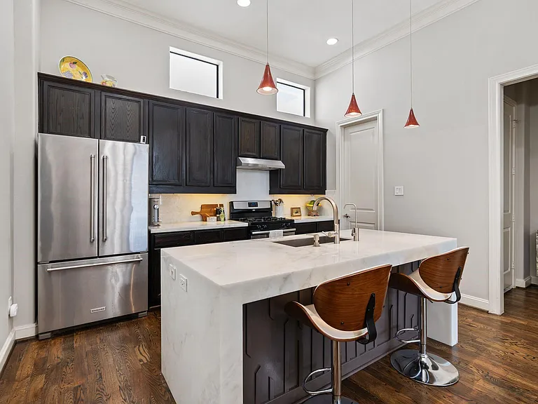 1708 Dart St — Photo 10