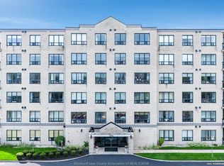 1885 Normandy St #502, Lasalle, ON N9H 1P9
