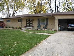 1st image of 37671 Andrew Dr