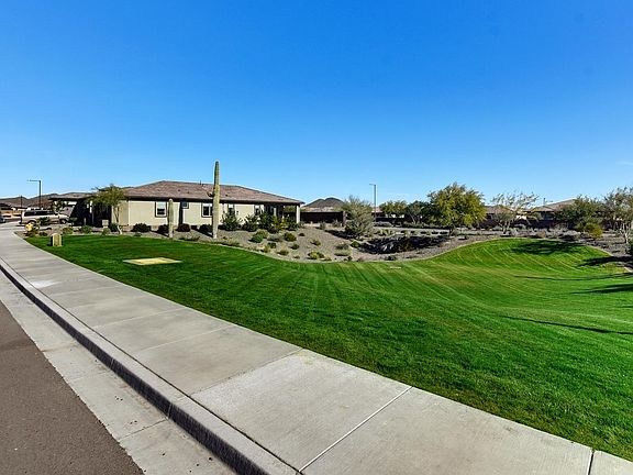 2nd image of 29271 N Sorrento Dr