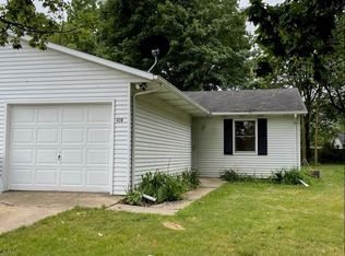 628 E Cass St, Schoolcraft, MI