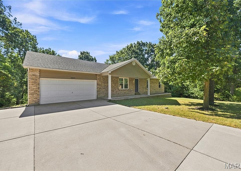 1st image of 4844 Twin Ridge Rd