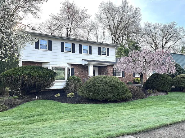 44 Ruth Drive, New City, NY 10956