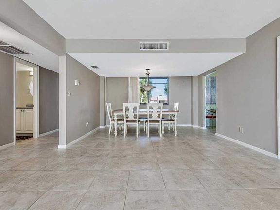 3rd image of 1605 S Us Highway 1 APT M1-203