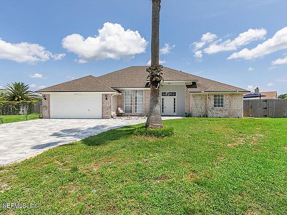 2nd image of 12295 Country Cove Ct