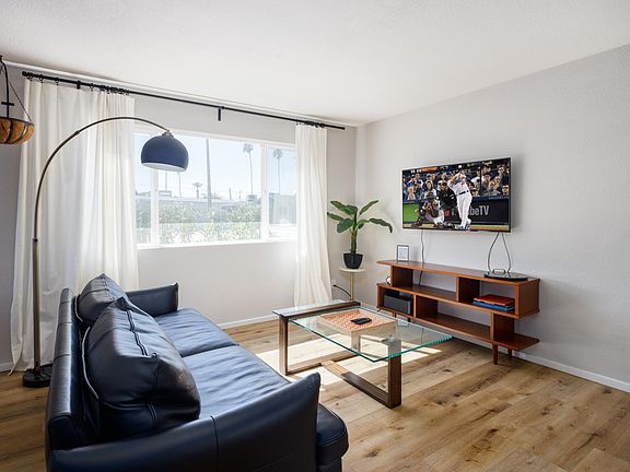 4th image of 3307 N 66th Pl #7