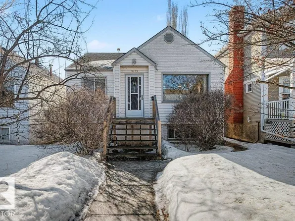 9739 85th Ave NW, Edmonton, AB T6E 2J3