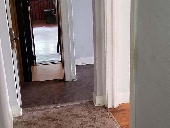 2nd image of 3537 W 117th St