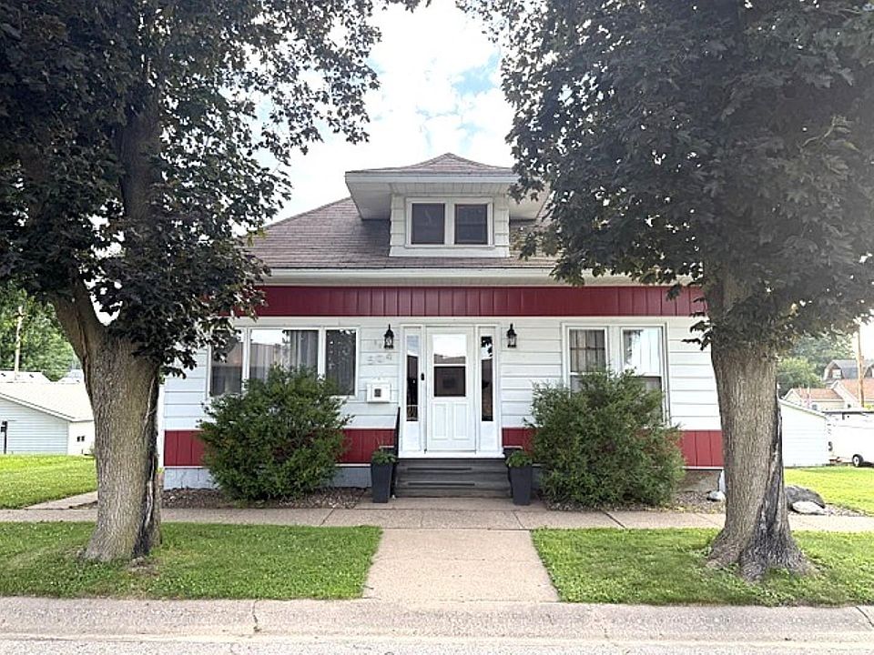 1st image of 504 S 4th St