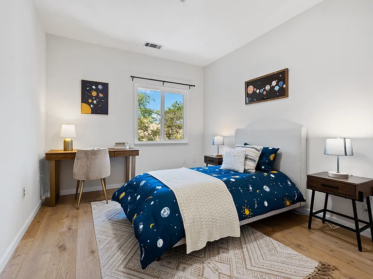 703 Star Jasmine Ct — Photo 20