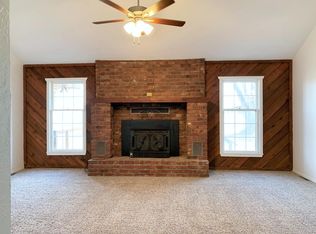 308 N Ellen St, Nixa, MO 65714