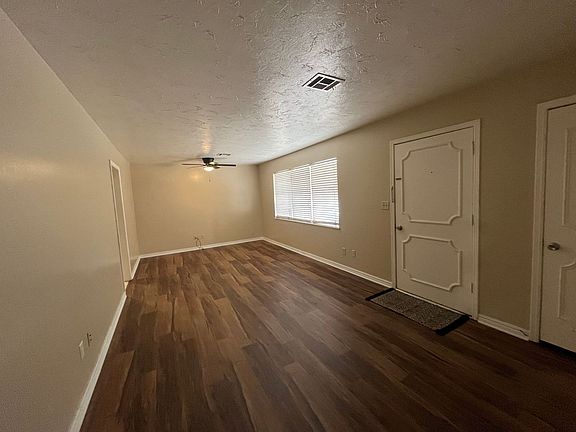 3rd image of 2424 NW 14th St #509