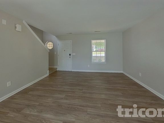 3rd image of 503 Ethel Ct