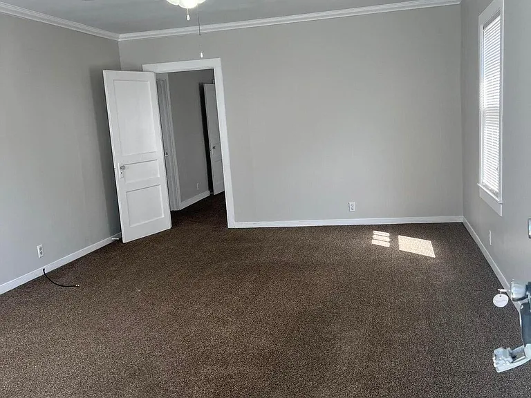 1509 Bowen Ave — Photo 5