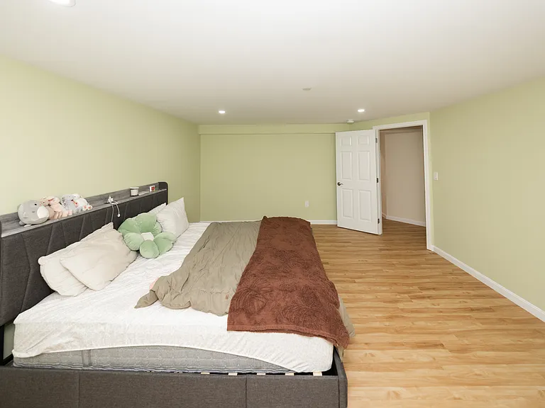 1 Warmstone Way — Photo 40
