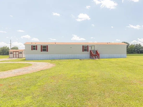 640 Ridge Rd, Callao, VA 22435
