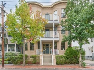 129 Lexington Ave #1, Cambridge, MA 02138