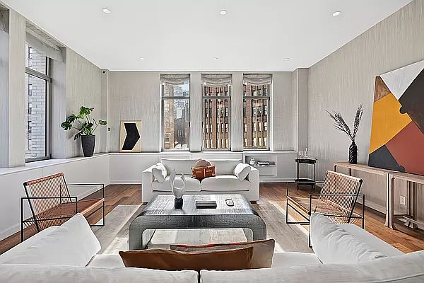 1st image of 252 7th Ave APT 6I