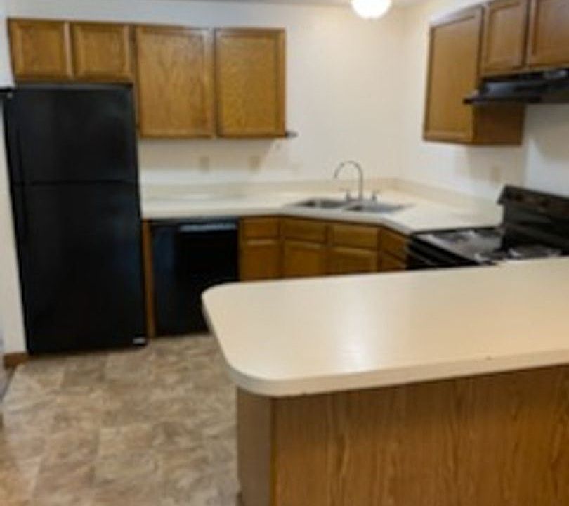 1st image of 6646 Kinwood Park Ln SE #1-L