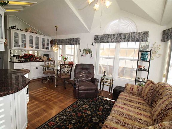 4th image of 5707 E 32nd St Lot 561
