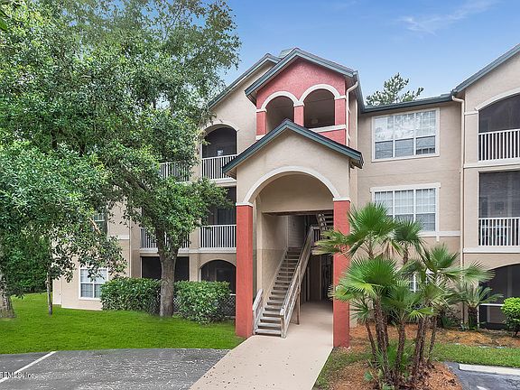 2nd image of 211 Colima Ct Unit 1133