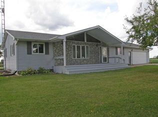 17214 East Rd, New Lothrop, MI 48460