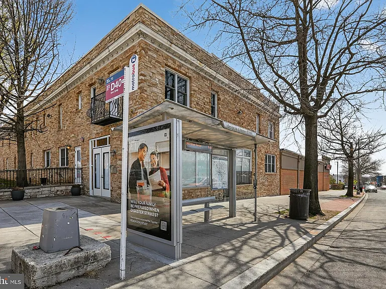 1301 Longfellow St NW #108 — Photo 21