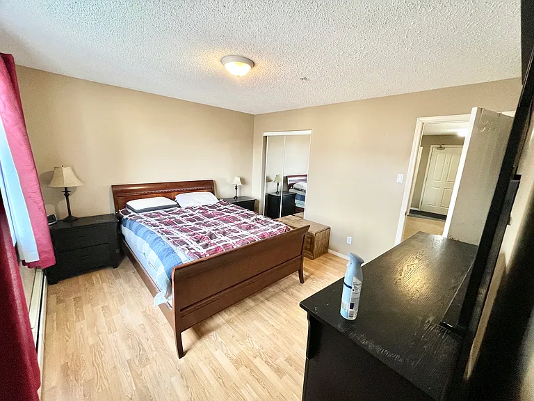 200 Richard St #437 — Photo 16