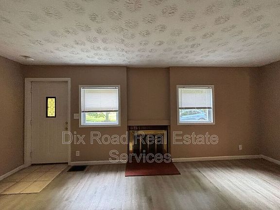 5th image of 1739 Embury Park Rd