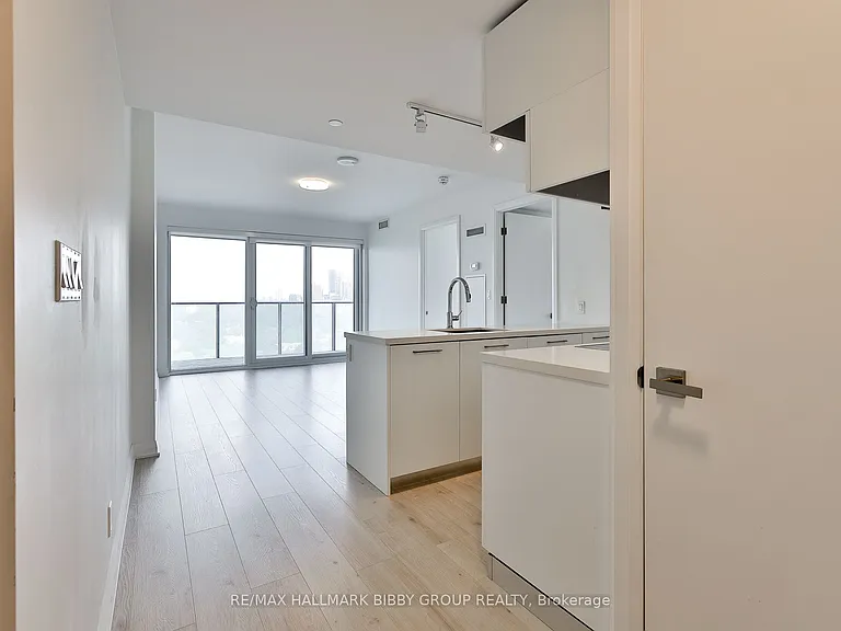 99 Foxbar Rd #1808 — Photo 8