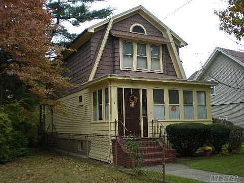 1st image of 31 Childs Ave
