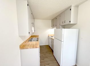 360 N Calaveras St APT C, Fresno, CA 93701
