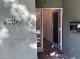 2700 E Union St #A, Seattle, WA 98122