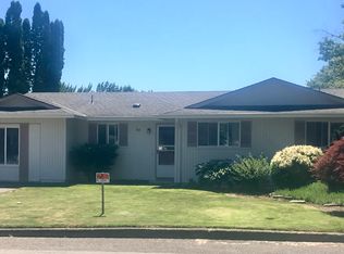 985 NW 6th Pl, Canby, OR 97013
