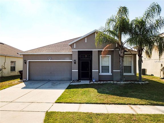 2nd image of 966 Hacienda Cir