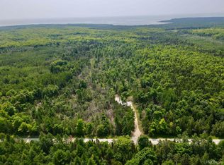 17461 17th Rd, Garden, MI 49835