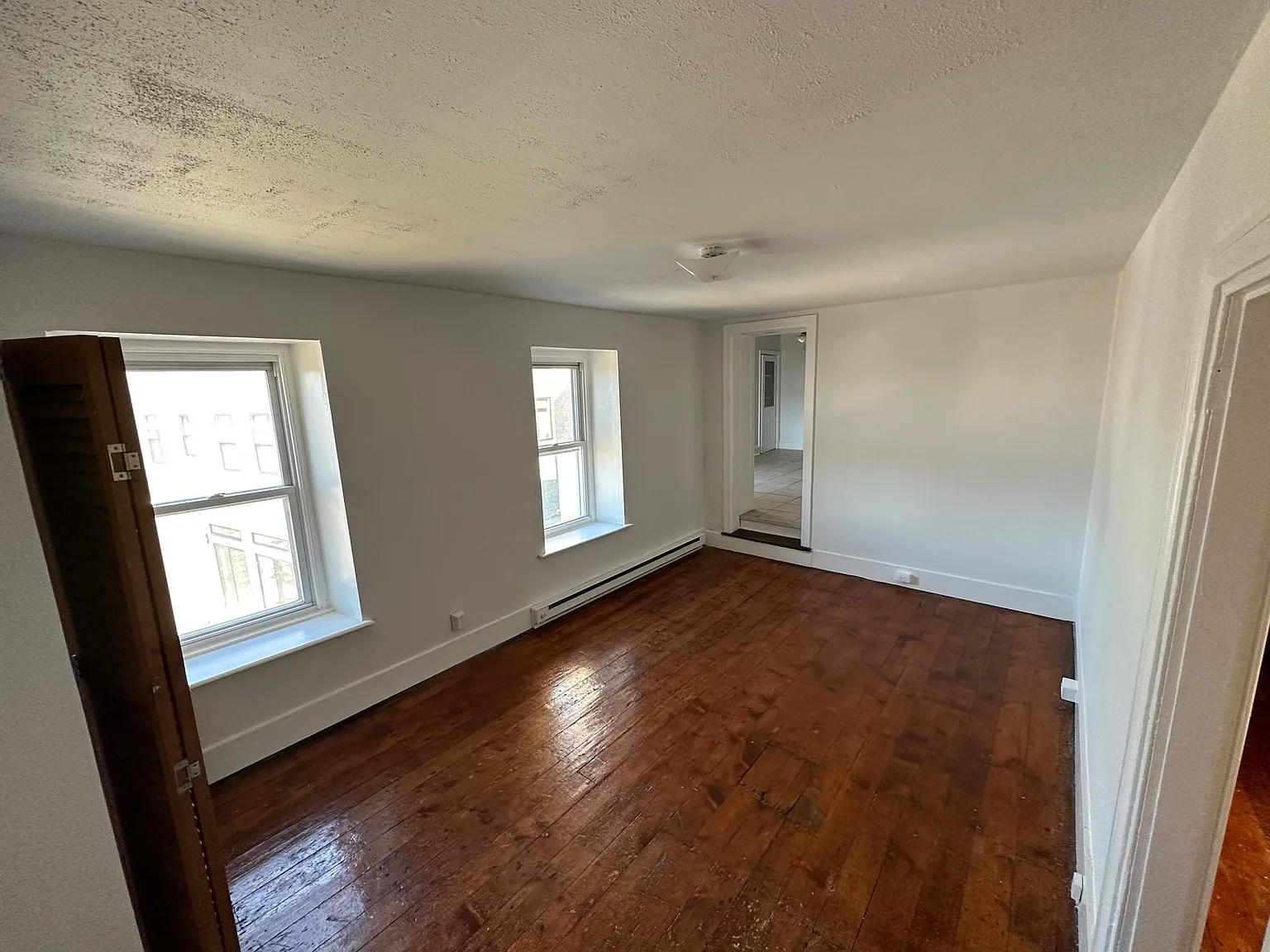 4446 Fleming St — Photo 3