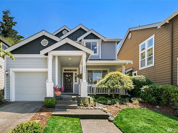 4th image of 2583 NE Kensington Ct